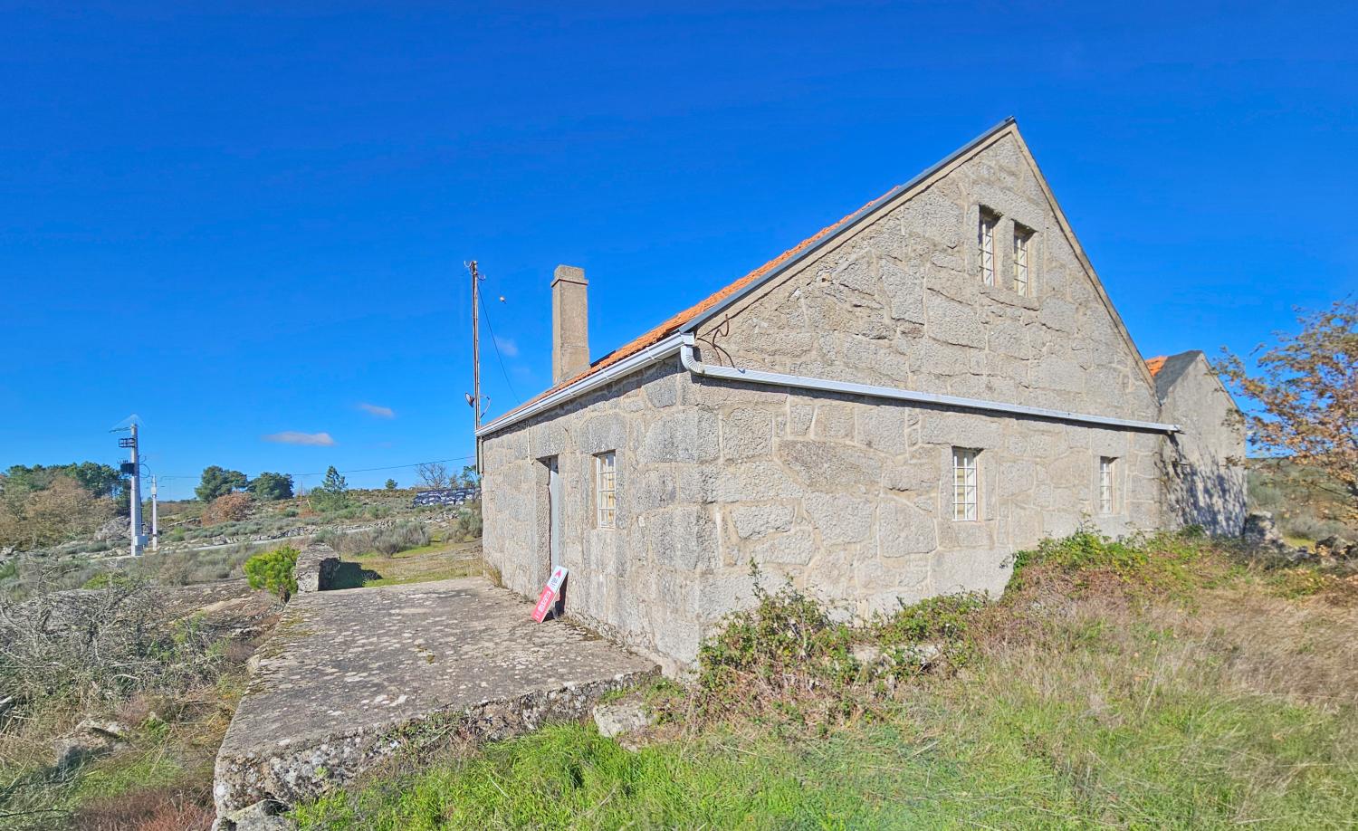  for sale detached house Donfins Guarda 12