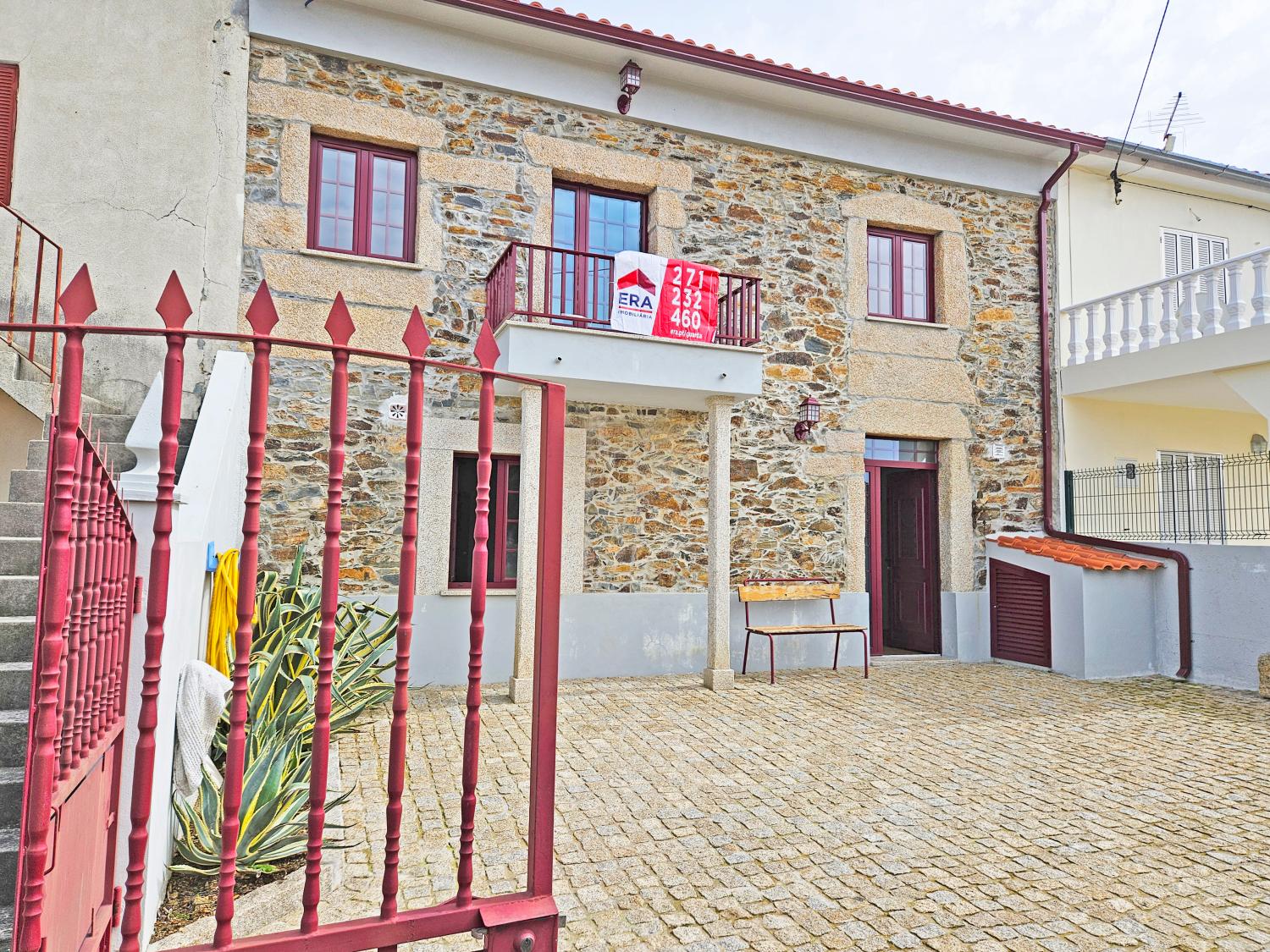  for sale village house Malcata Sabugal 1