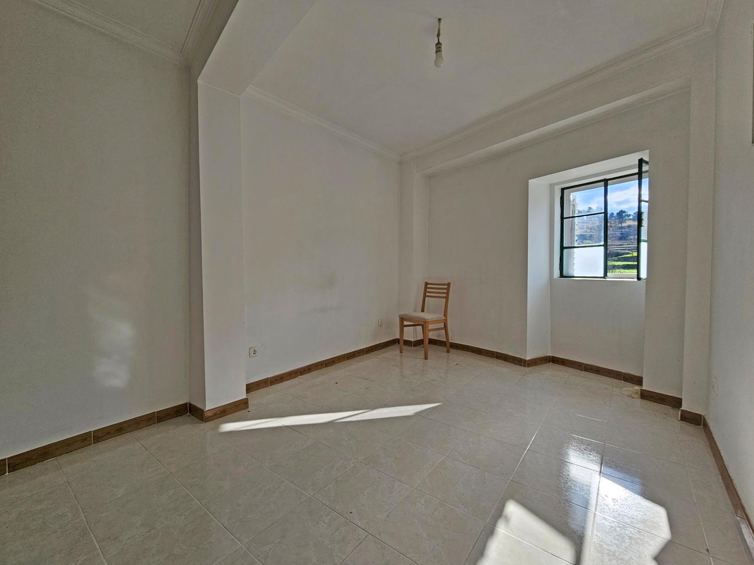  for sale village house Vale de Estrela Guarda 4
