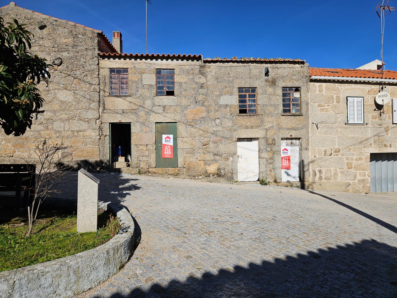  for sale village house Aldeia Viçosa Guarda 2