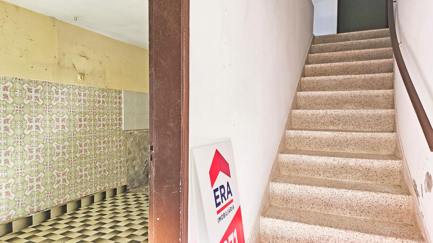  for sale village house Gonçalo Guarda 3