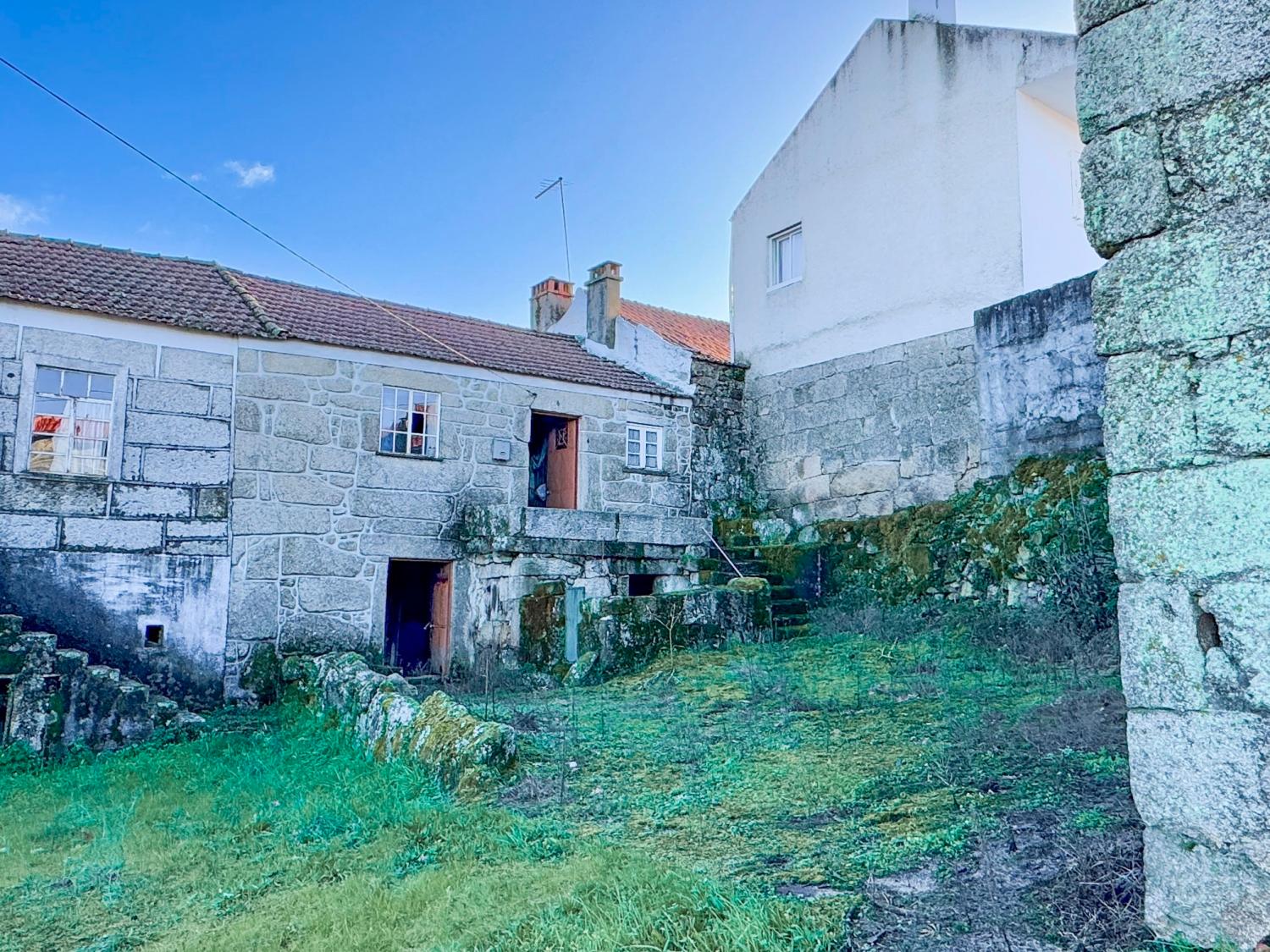  for sale village house Pousafoles do Bispo Sabugal 1