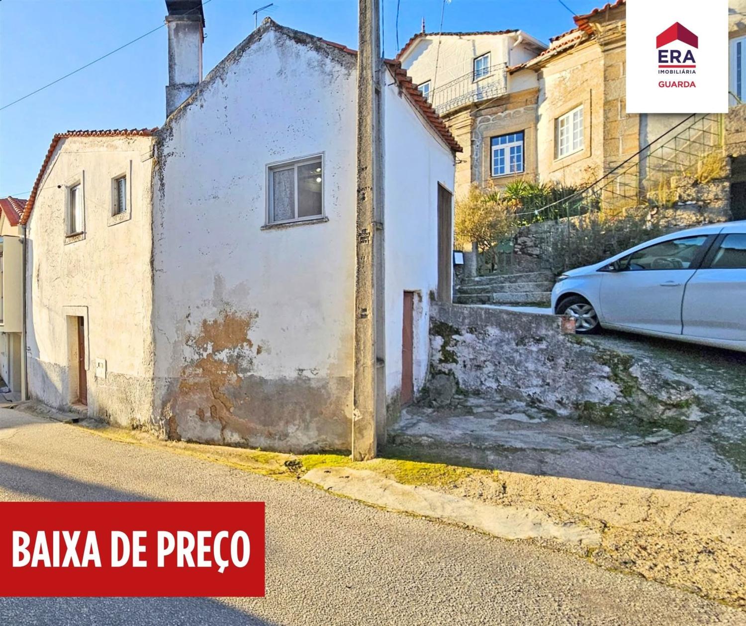  for sale village house Celorico da Beira Celorico Da Beira 1