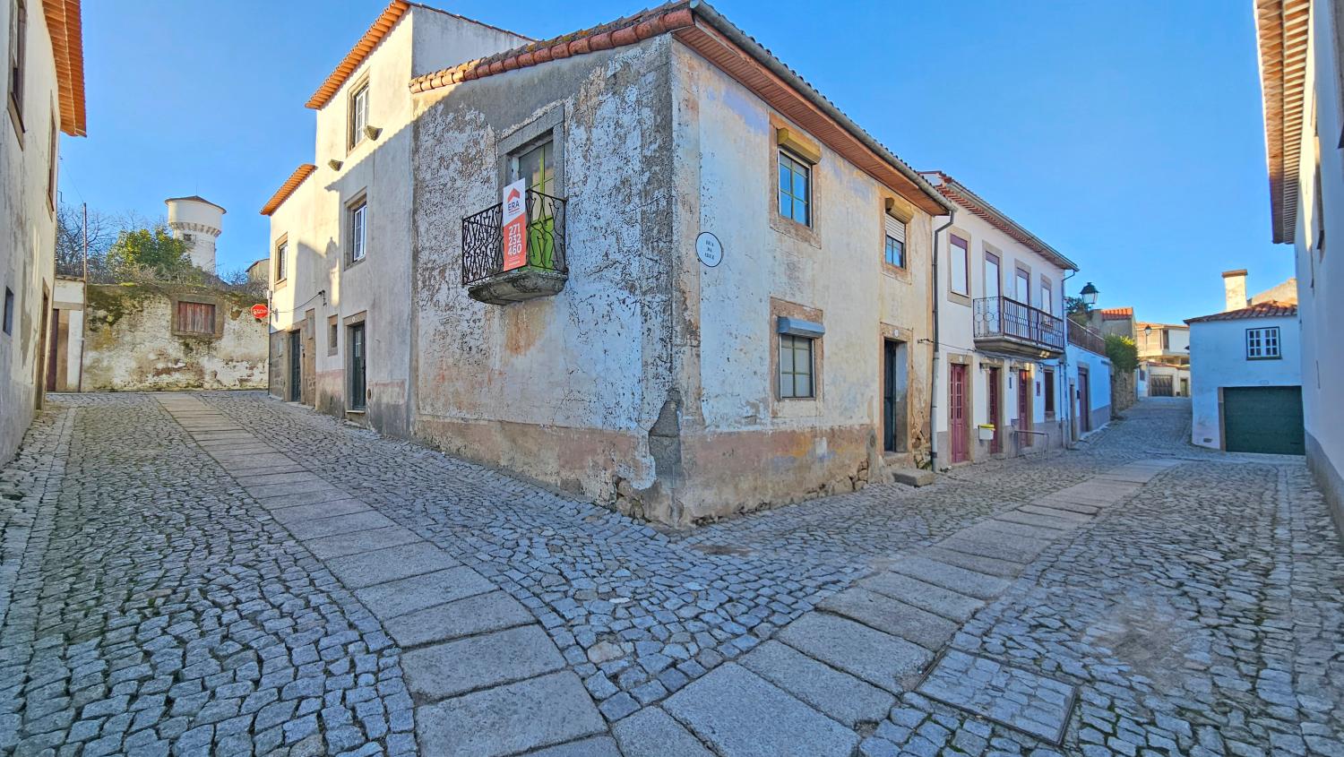  for sale village house Almeida Almeida 1