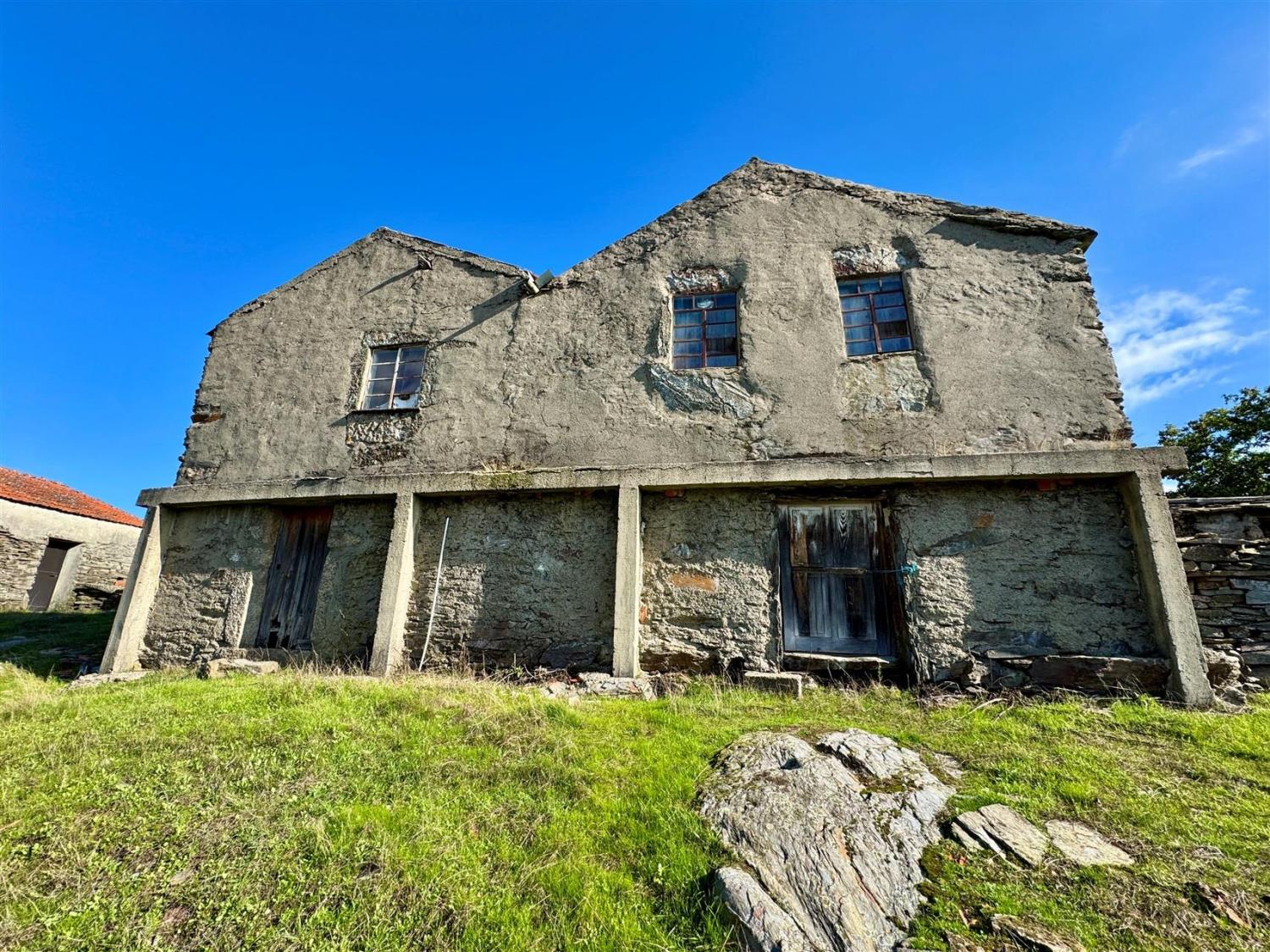 for sale farm Videmonte Guarda 8