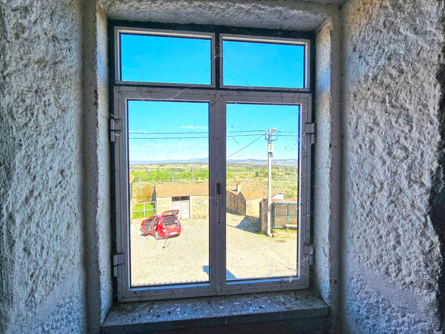  for sale village house Rabaçal Mêda 5