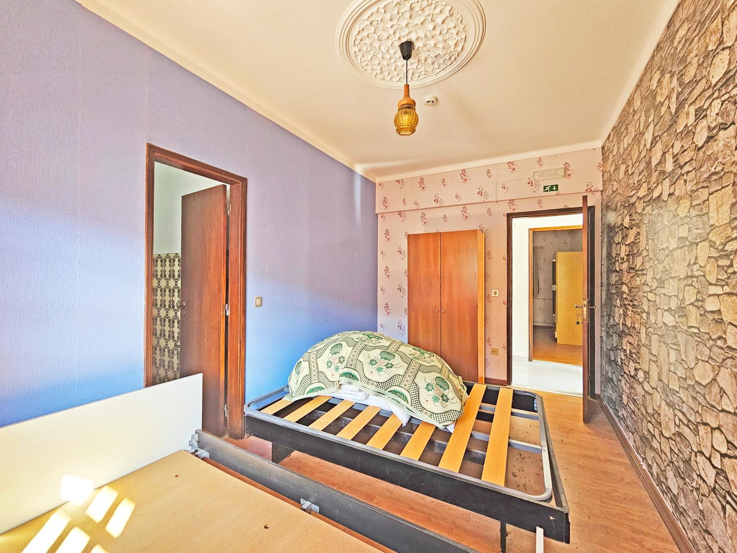  for sale house Orjais Covilhã 38