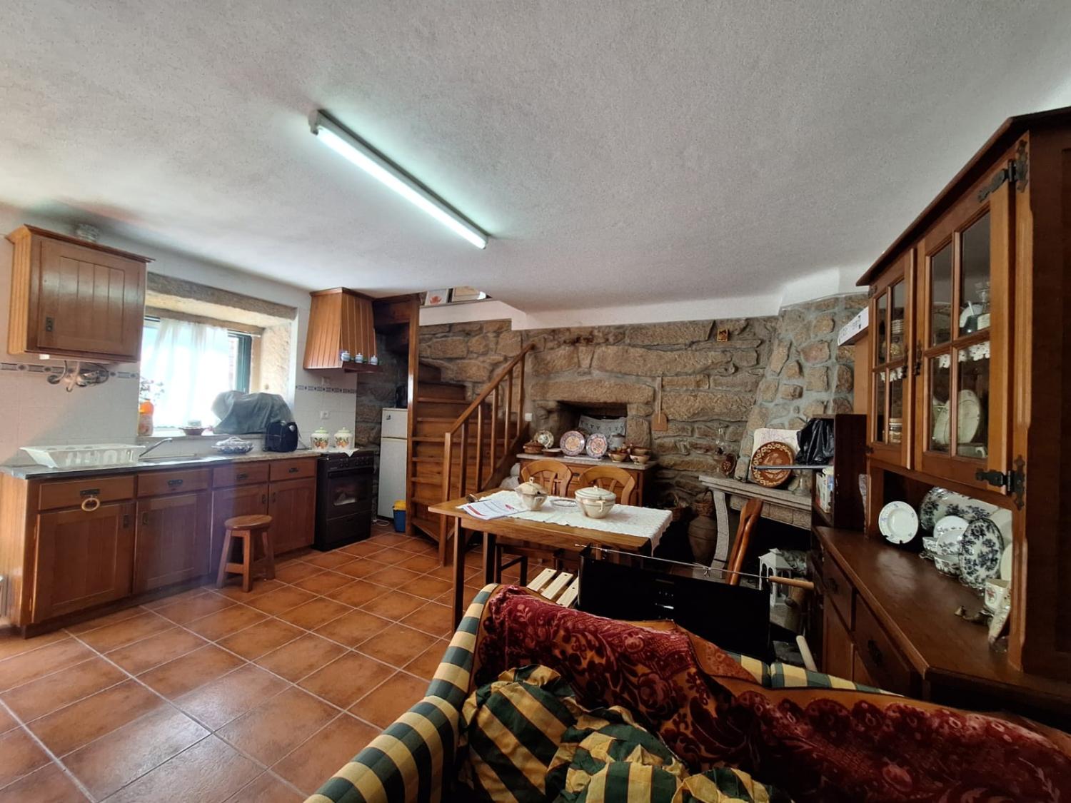  for sale village house Outeiro de Gatos Mêda 7
