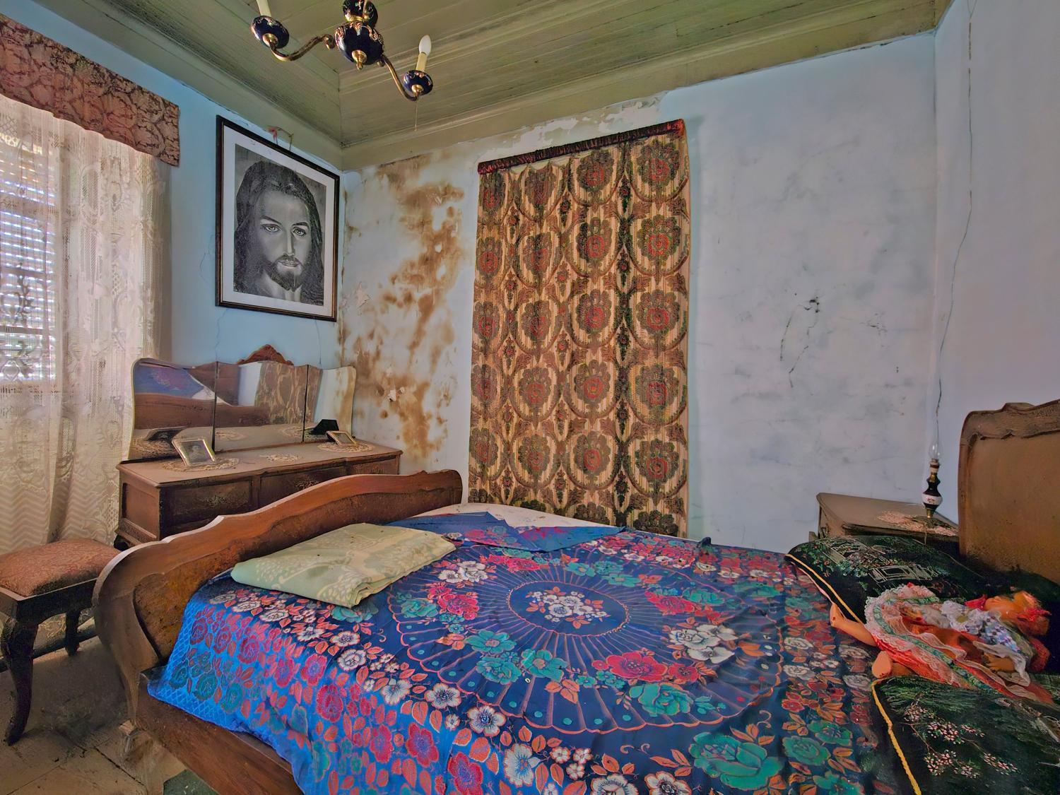  for sale village house Montes Guarda 11