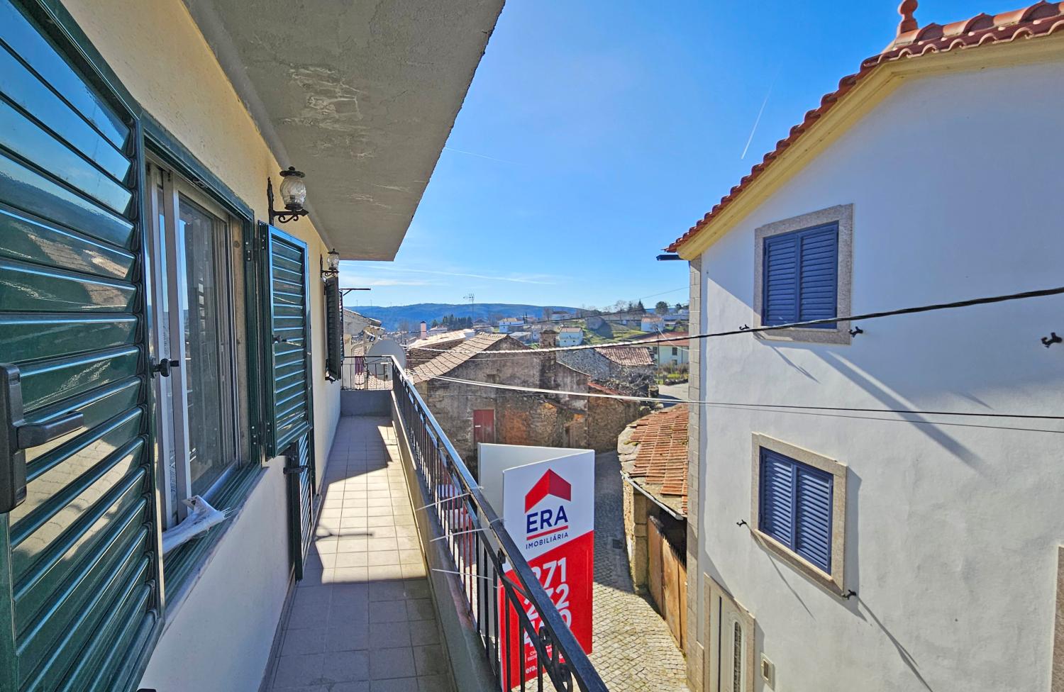  for sale village house Videmonte Guarda 4