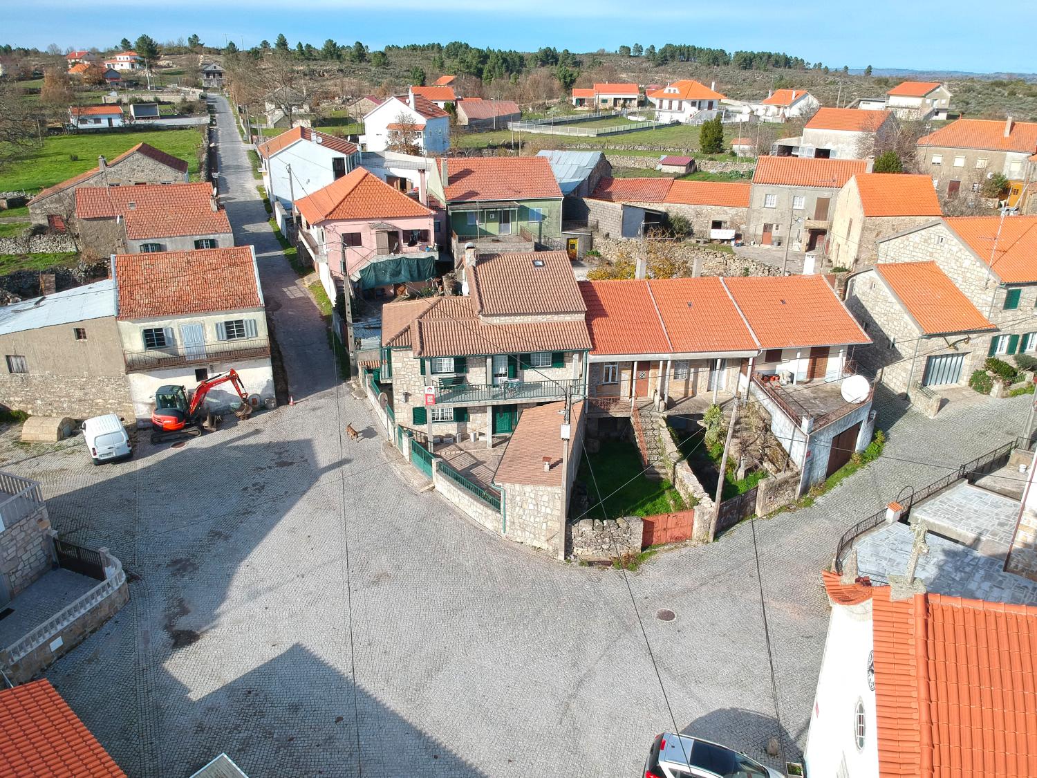  for sale village house Cardeal Sabugal 4