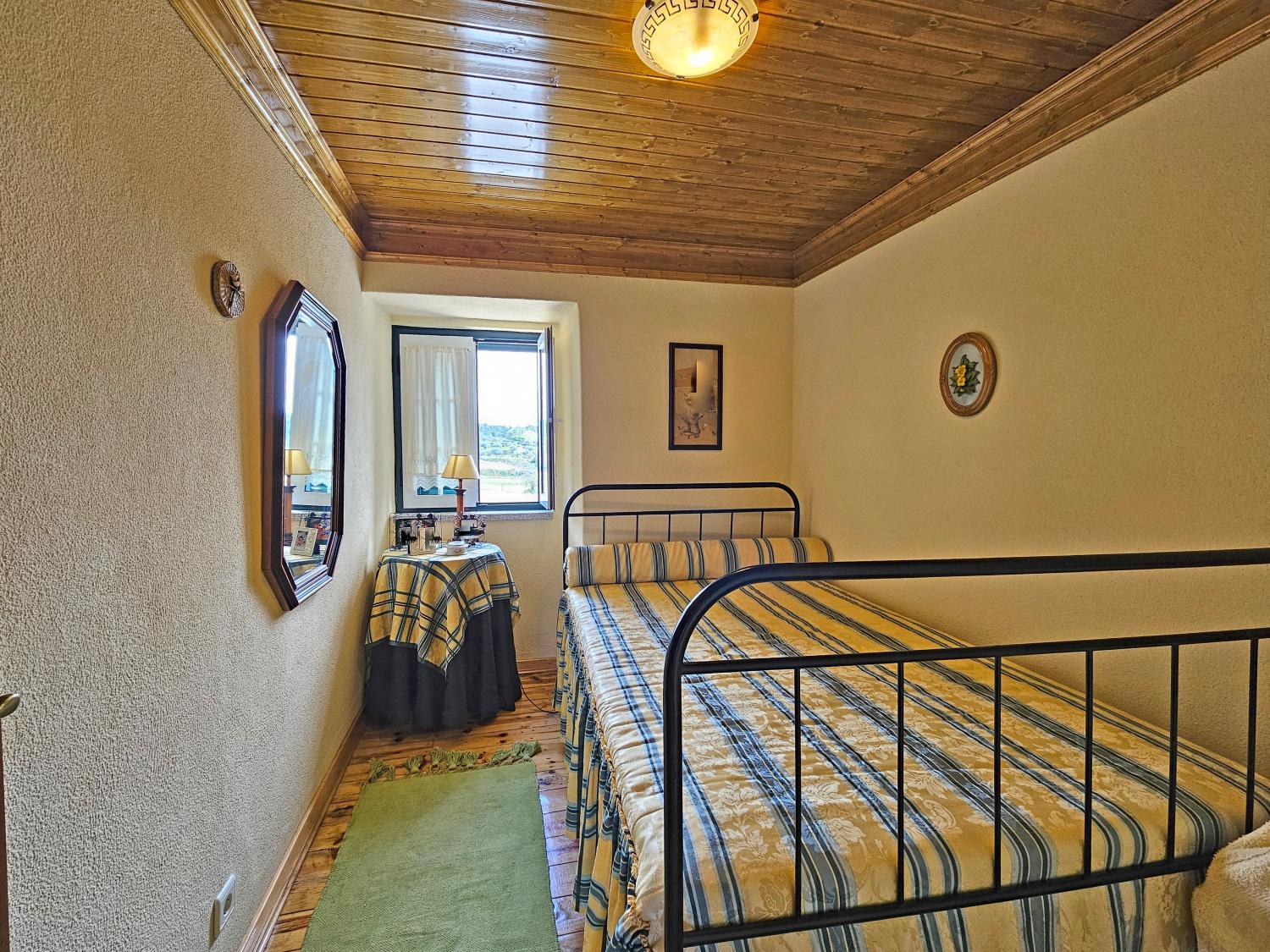  for sale house Gonçalo Guarda 23
