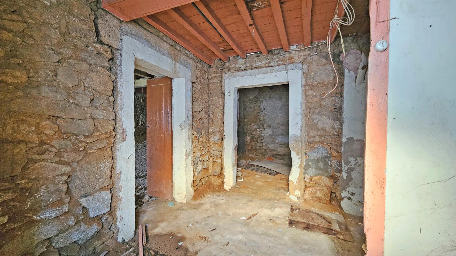  for sale village house Almeida Almeida 7