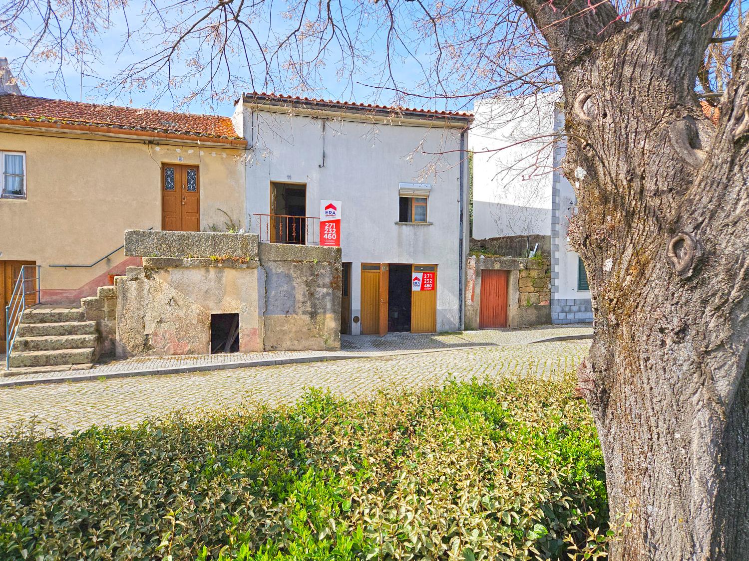  for sale village house Pinhel Pinhel 1