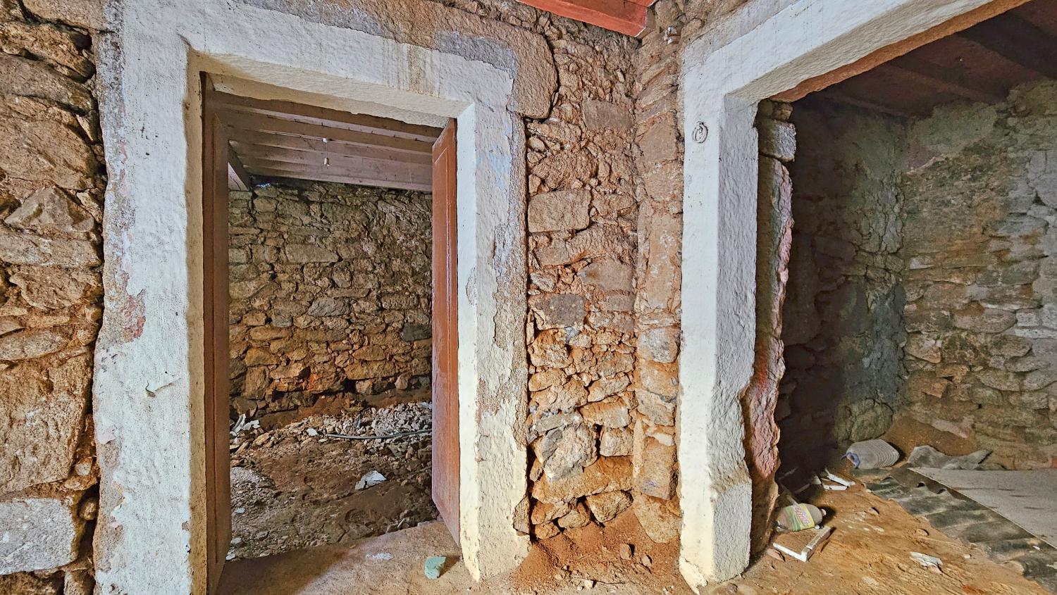  for sale village house Almeida Almeida 8
