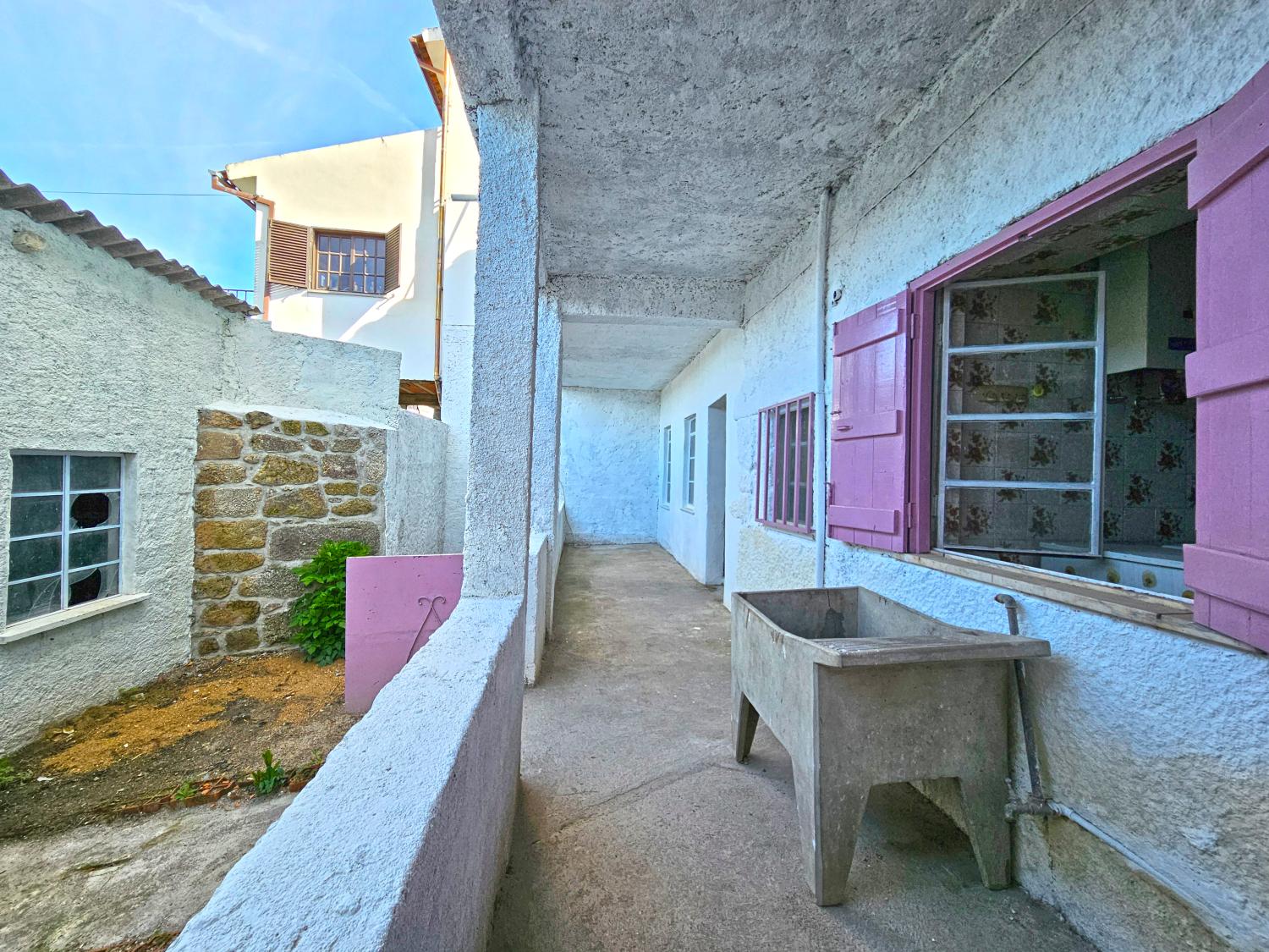 for sale village house Forno Telheiro Celorico Da Beira 3