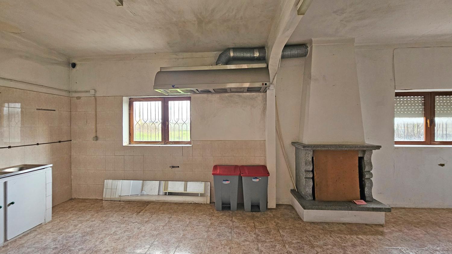  for sale house Almeida Almeida 37