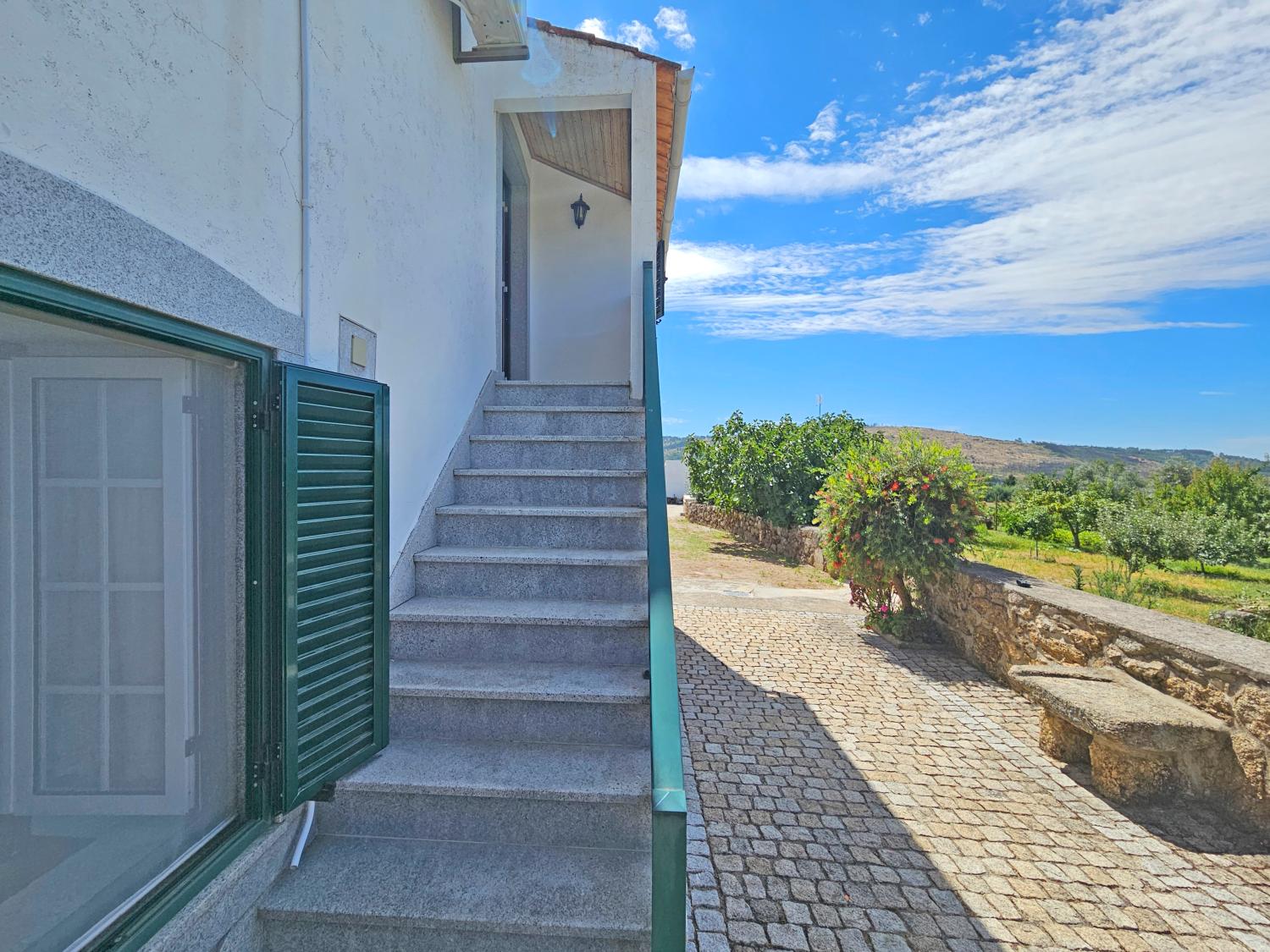 for sale house Gonçalo Guarda 2