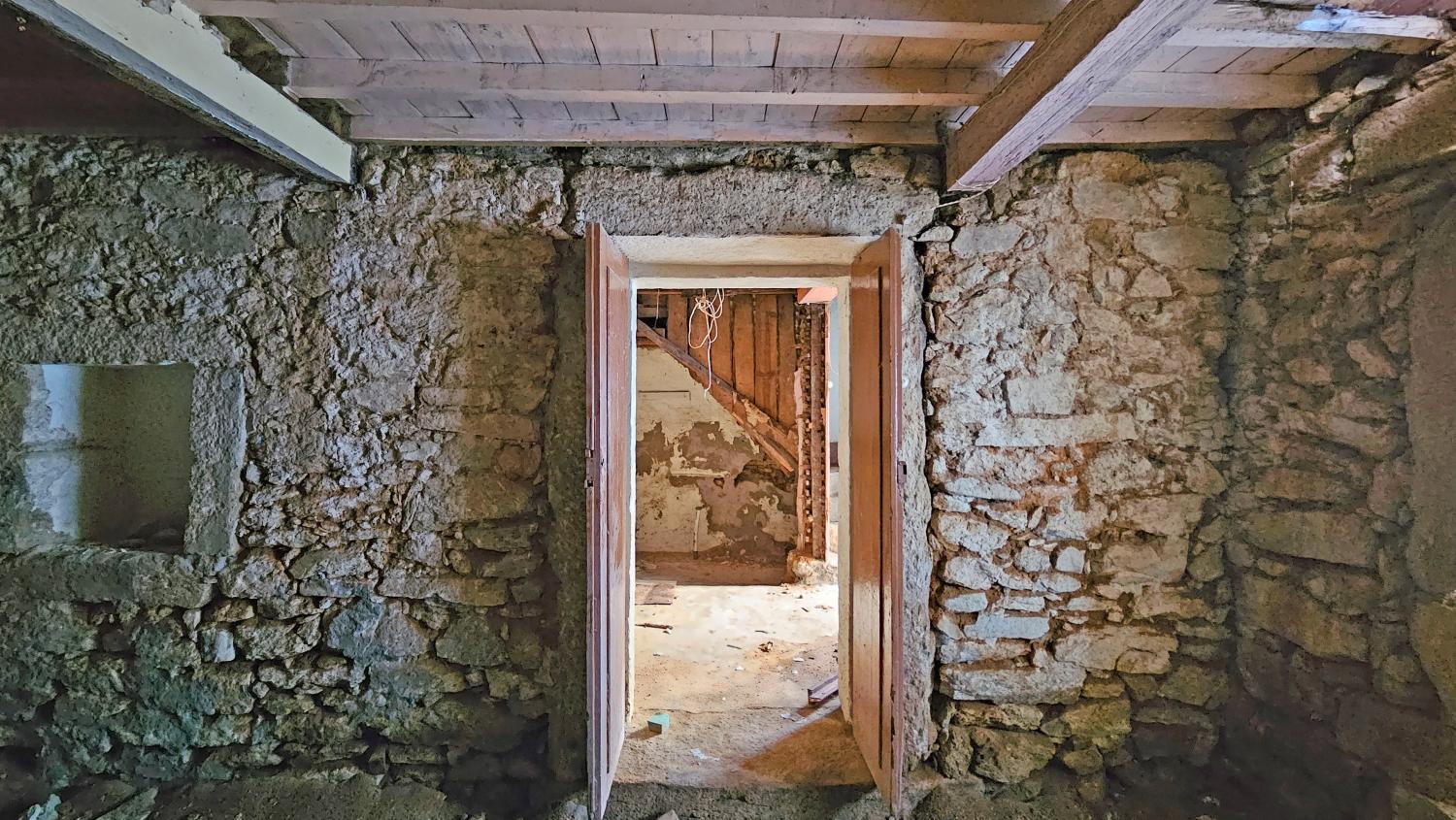  for sale village house Almeida Almeida 10