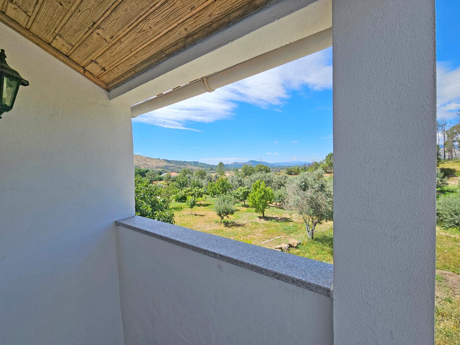 for sale house Gonçalo Guarda 3
