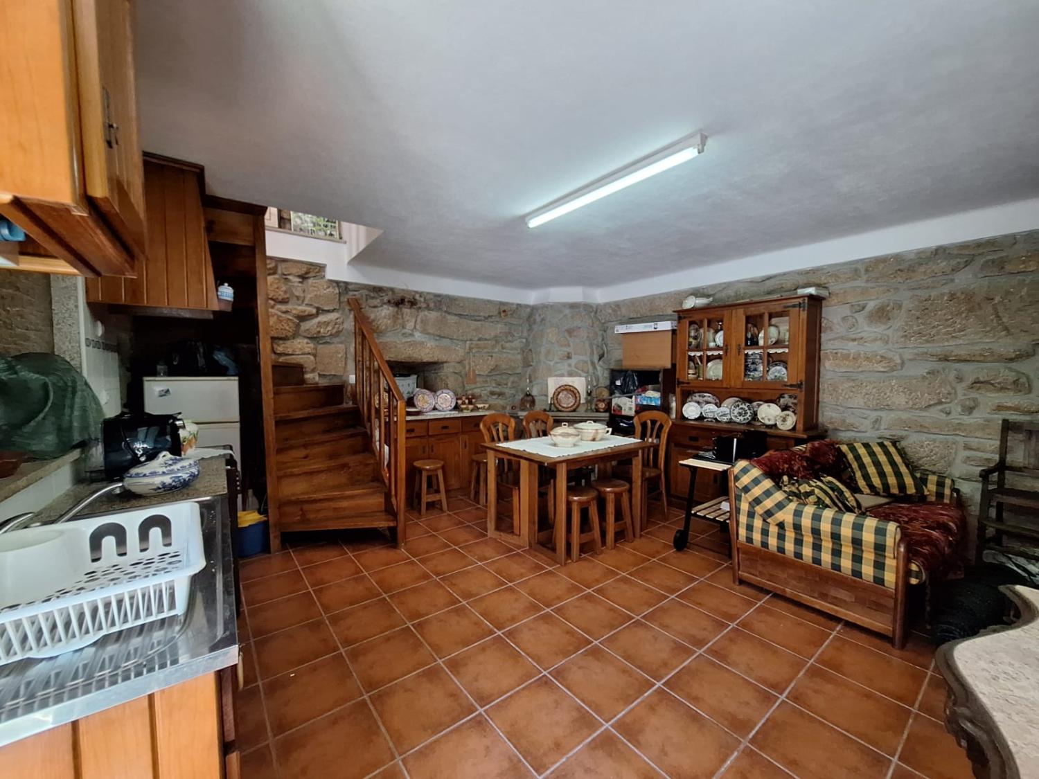  for sale village house Outeiro de Gatos Mêda 8