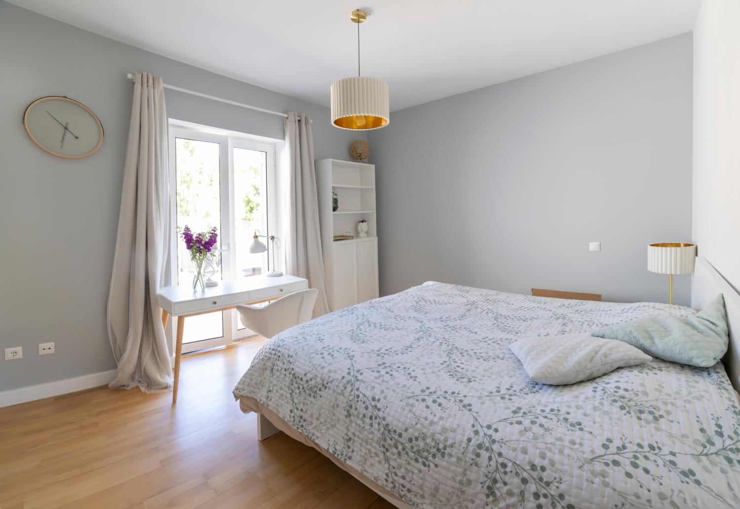  for sale commercial Sintra Sintra 3